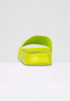 Fila MORRO BAY - Pantolette Flach - Safety Yellow -Fila Verkaufe 04875c3b63014874898d923133882049