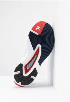 FOOTWEAR SHOCKET RUN - Sneaker Low - White-high Risk Red-fila Navy -Fila Verkaufe 09d8fc98d469443c82f8bd0b9d720d4c