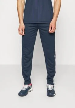 Fila JAMIE - Jogginghose - Navy/red -Fila Verkaufe 13fc8dae15214f7e828443ca922eb40f 1