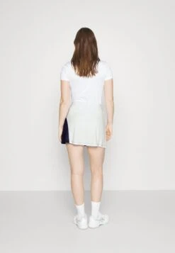 Fila SKORT MICHI - Sportrock - White/navy -Fila Verkaufe 2bd6539d9be547acbed47af1fa7cee3b