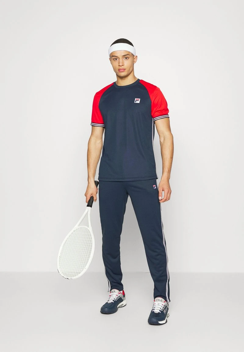 Fila PANTS DANIEL - Jogginghose - Peacoat Blue 4 Fila PANTS DANIEL - Jogginghose - Peacoat Blue – Bild 2