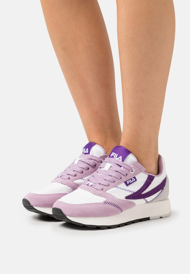 Fila RUN FORMATION - Sneaker Low - White/fair Orchid 3 Fila RUN FORMATION - Sneaker Low - White/fair Orchid
