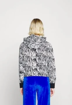 Fila BREZA CROPPED HOODY - Sweatshirt - Bright White -Fila Verkaufe 3657ffc975f24cd8a497b5fa76a7e85c