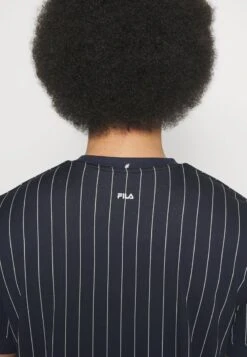 Fila STRIPES - T-Shirt Print - Navy/white 12 Fila STRIPES - T-Shirt Print - Navy/white -Fila Verkaufe 3ece52d9da2f4e83a48419ef796f36ec