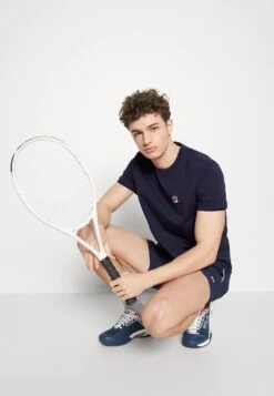 Fila JONAS - T-Shirt Basic - Navy -Fila Verkaufe 4226958650b44c469b20dee8c604c61f