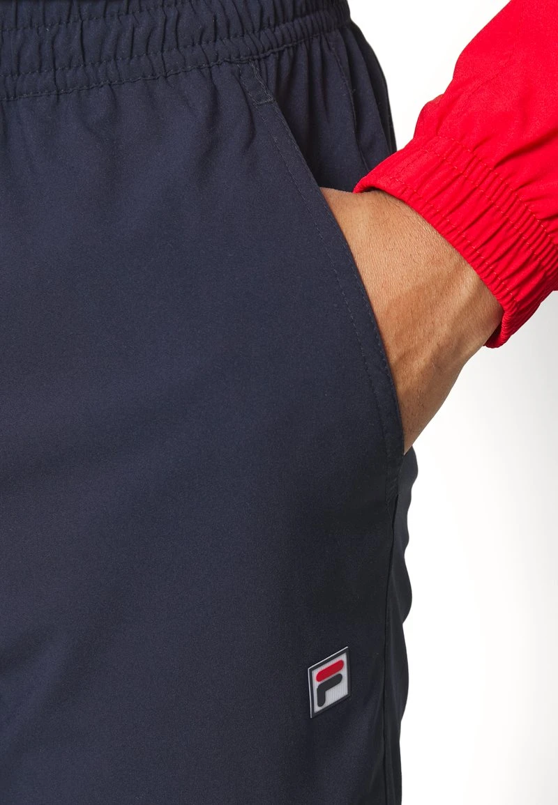 Fila TRACKSUIT HANNO SET - Trainingsanzug - White/red 6 Fila TRACKSUIT HANNO SET - Trainingsanzug - White/red – Bild 4