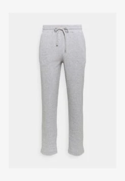 Fila PANT LARRY - Jogginghose - Peacoat Blue 13 Fila PANT LARRY - Jogginghose - Peacoat Blue -Fila Verkaufe 535d7756049c477cad0b2a5b7bf7270e 2