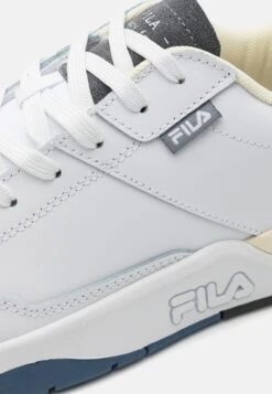 Fila AVENIDA - Trainers - White/stormy Weather -Fila Verkaufe 6c10fa1481ff4121881c31cd629719a0