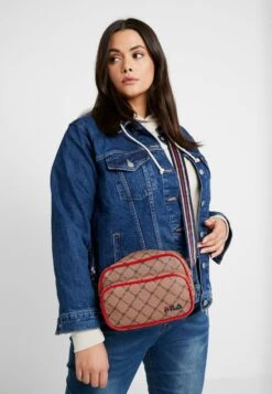 Fila SHOULDER BAG NEW TWIST - Umhängetasche - Coffee Bean 13 Fila SHOULDER BAG NEW TWIST - Umhängetasche - Coffee Bean -Fila Verkaufe 71f8cfb81dca41418804ad032b78bace