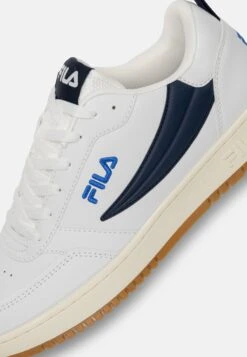 REGA - Trainers - White Fila Navy Antique White 17 REGA - Trainers - White Fila Navy Antique White -Fila Verkaufe 75b913814ef44d34ac251821ad07e2bc