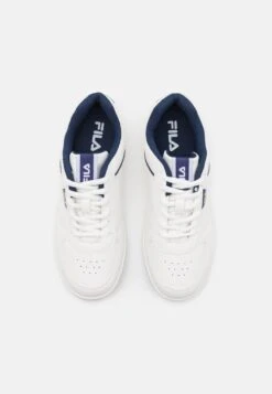 Fila C. COURT UNISEX - Sneaker Low - White/medieval Blue -Fila Verkaufe 794c572239984594a319d96278c5b53a
