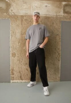 Fila BROVO OVERSIZED TEE - T-Shirt Basic - Night Owl -Fila Verkaufe 8e4328140c8c44238524063a2f006ad8