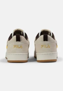 Fila FOOTWEAR RISER - Trainers - Oyster Gray/turtledove -Fila Verkaufe 9200ae9e0d6a496fbb086bd7ebfbf965