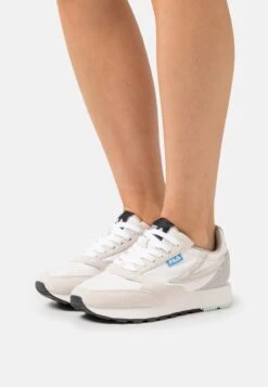 Fila RUN FORMATION - Sneaker Low - Marshmallow