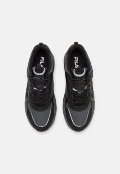 Fila NOVARRA UNISEX - Sneaker Low - Black 11 Fila NOVARRA UNISEX - Sneaker Low - Black -Fila Verkaufe a63c9c0e985f4cc5a3c3fe9ccdc55e7a