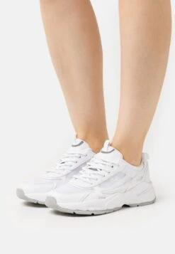 Fila NOVARRA WMN - Sneaker Low - White