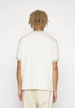 Fila THOMM TEE - T-Shirt Print - Antique White 12 Fila THOMM TEE - T-Shirt Print - Antique White -Fila Verkaufe c0bb9d6d06a34b69b46a92b2772a4876