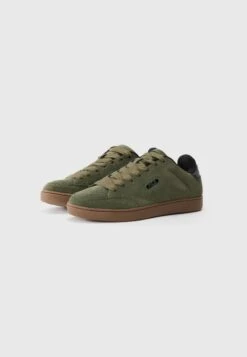 Fila BOLDBAY - Trainers - Olive Night/black 11 Fila BOLDBAY - Trainers - Olive Night/black -Fila Verkaufe c99da3eea5ad45388afe967dbcccfd11