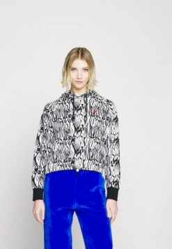 Fila BREZA CROPPED HOODY - Sweatshirt - Bright White -Fila Verkaufe ca5ea9f6a9f8402bb274901b7db8c53a