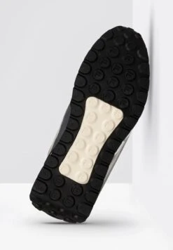 Fila REGGIO - Sneaker Low - Black Castlerock -Fila Verkaufe cb89633374fe493f89c177b3c9cbd620