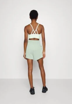 Fila CALAIS HIGH WAIST SHORTS - Kurze Sporthose - Iceberg Green -Fila Verkaufe e7b5d8613c064cf8ae55f983a09c3ee3