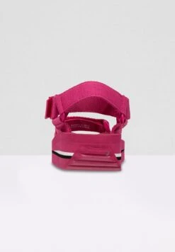 Fila TOMAIA - Trekkingsandale - Carmine 11 Fila TOMAIA - Trekkingsandale - Carmine -Fila Verkaufe eab32e28315b4f73913f89a2253f7673