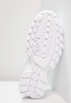 Fila DISRUPTOR - Trainers - White -Fila Verkaufe f07fff5607be4c81b8ad040af8c56332