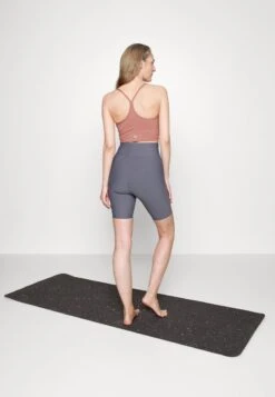 Fila CASSINO SHORT LEGGINGS - Tights - Iron Gate -Fila Verkaufe f615cf18c1a94b74971da9861edcc273